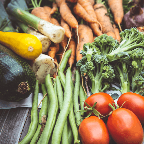 Pick fresh produce from the on-site vegetable garden and rustle up a tasty lunch