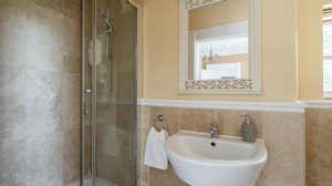 Coulscott House image 14