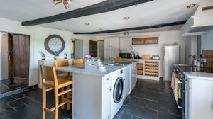 Coulscott House image 13