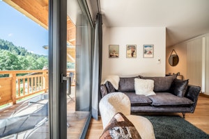 Alpine Mountain Retreat image 2