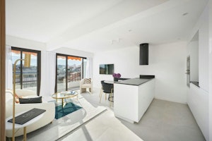 The Sunshine of Cannes image 11