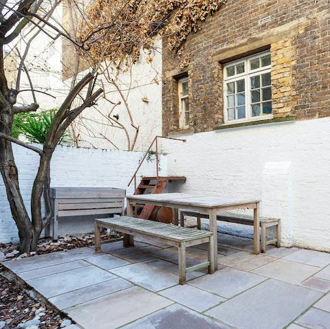 Spend balmy evenings in the courtyard, sipping Pimms and nibbling on snacks