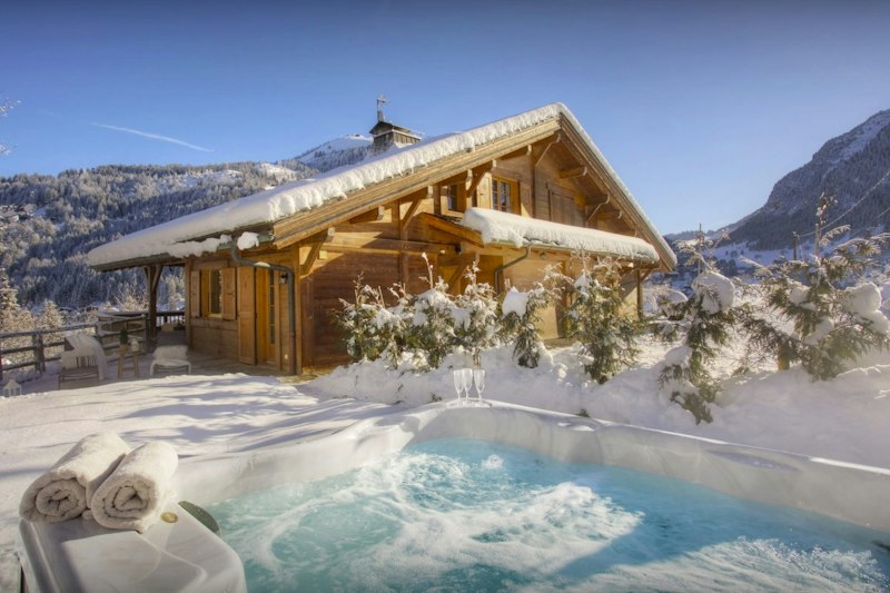 Cosy in the Alps main image