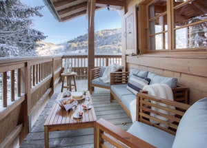 Cosy in the Alps image 12