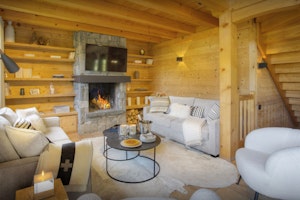 Cosy in the Alps image 6