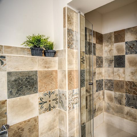 Admire the beautiful tiling and traditional features in this home