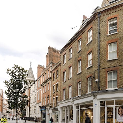 Stay in a prime locale in Marylebone, just four minutes from Bond Street