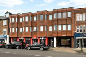St Albans Style image 13