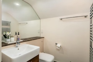 St Albans Style image 9
