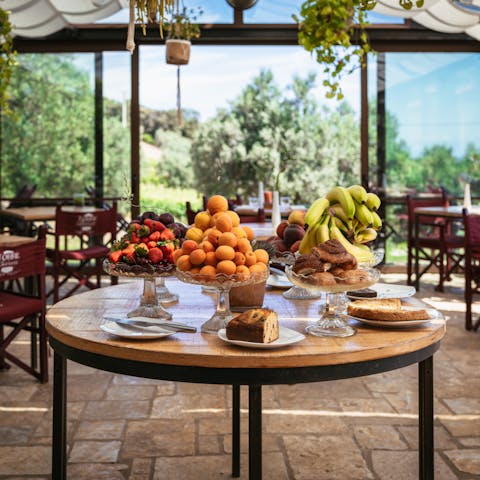 Start your day with a hearty breakfast at the on-site restaurant, cooked to perfection