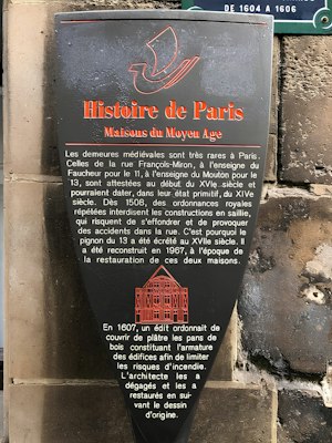 Marais Charms image 7