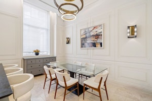 Bronze & Parquet image 10