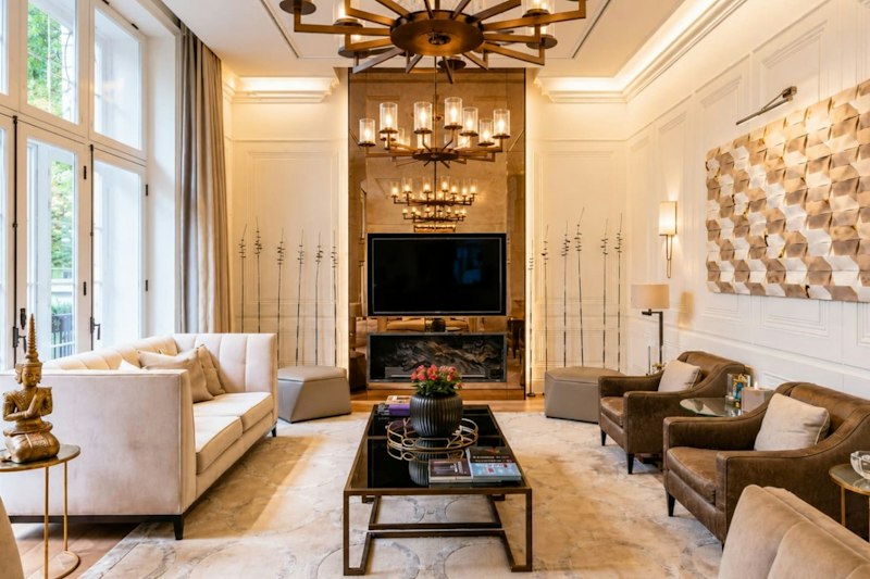Bronze & Parquet main image
