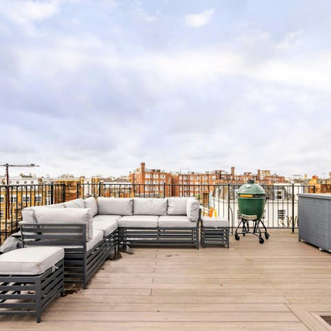 Enjoy unforgettable city views from the roof terrace