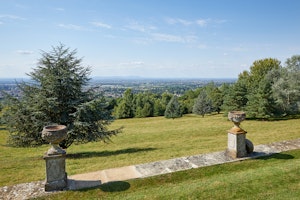 A Royal Heritage image 12
