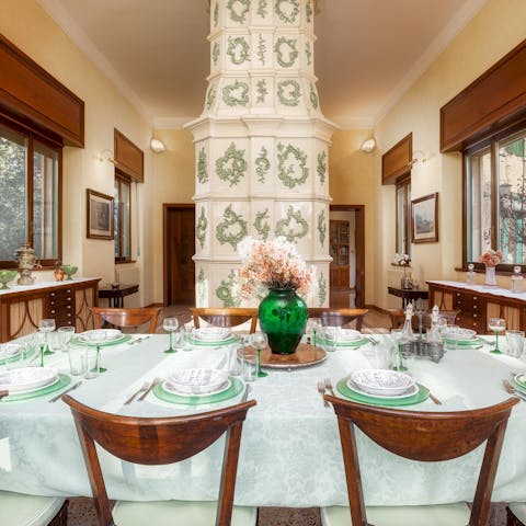 Cook up your favourite pasta dish and host a grand feast in the dining room