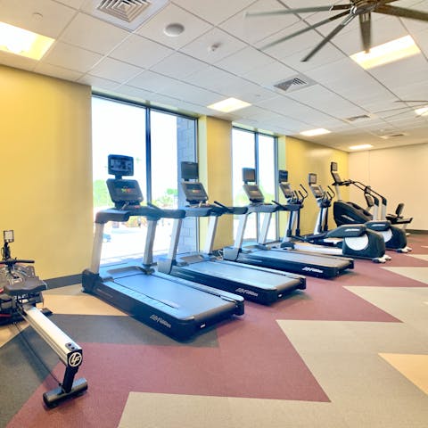 Stick to your fitness routine in the gym