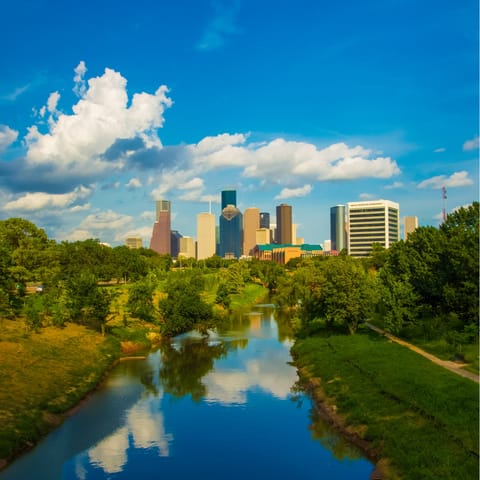 Follow the Buffalo Bayou Trail from the apartment's doorstep into the heart of Houston
