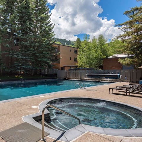 Enjoy access to the shared hot tub and pool area