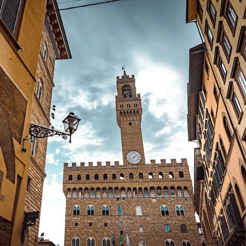 Spend an afternoon in  Florence's Piazza della Signoria