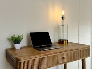 TV Studio Hideaway image 12