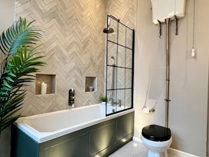 TV Studio Hideaway image 11