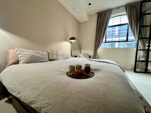 TV Studio Hideaway image 6