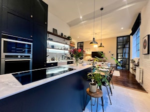 TV Studio Hideaway image 3