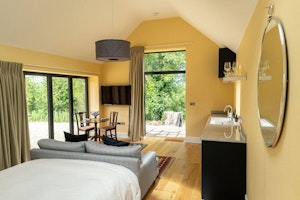 Meadow View image 9