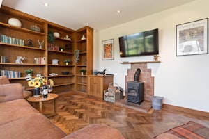 The Surrey Hideaway image 5
