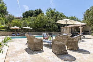 Summer Luberon image 7