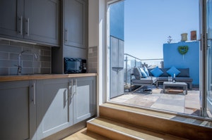 Hues of Blue & Harbour image 3