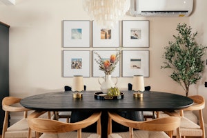 Townhouse Charm image 3