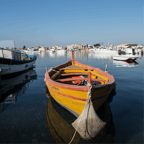 Visit the fishing village of Marzamemi – within driving distance