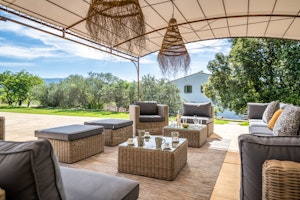 Luberon Mountain Retreat image 14