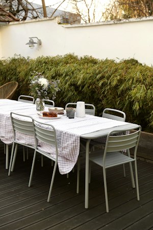 Paris Garden image 4