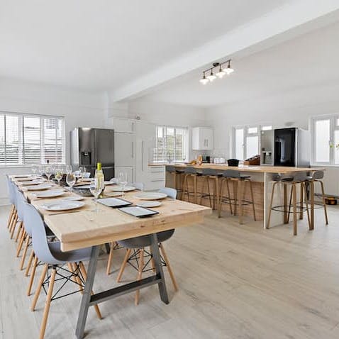 Gather in the open–plan kitchen/dining room for a fabulous feast with family and friends