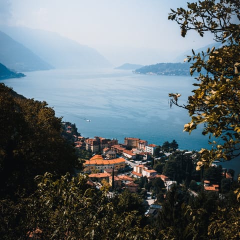 Explore Lake Como by boat or ferry, the perfect way to sightsee