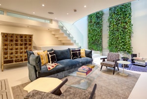 South Kensington High Life image 11