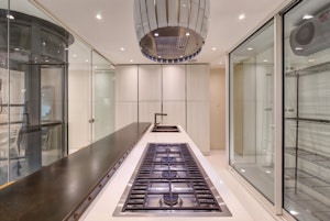 South Kensington High Life image 7