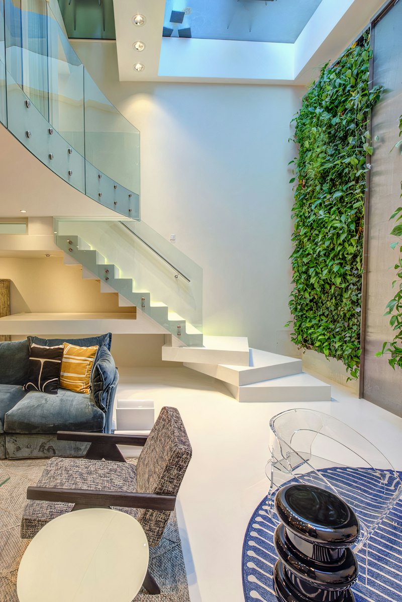 South Kensington High Life additional image