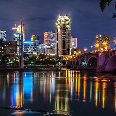 Take an early evening stroll over Stone Arch Bridge (three minutes on foot) 