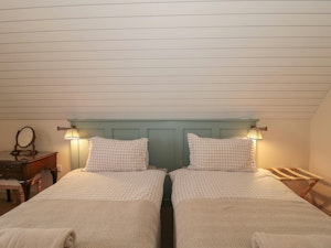 The Cotswold Barn image 14