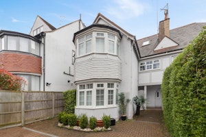 Hampstead Halcyon image 8