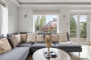 Hampstead Halcyon image 1