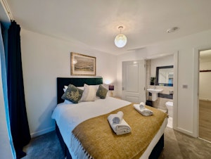 North London Serenity image 8