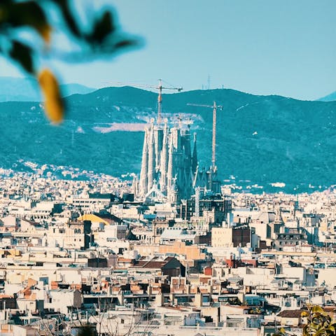 Be inspired by Barcelona's inspiring sights from this central location