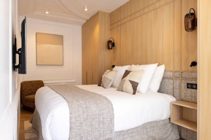 City of Light Retreat image 4