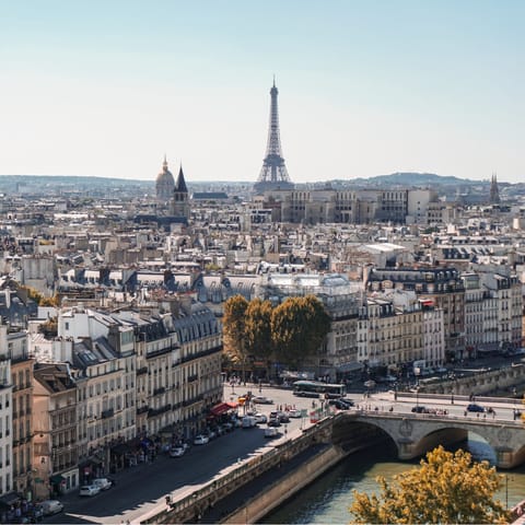 Stay in the 9th arrondissement of Paris