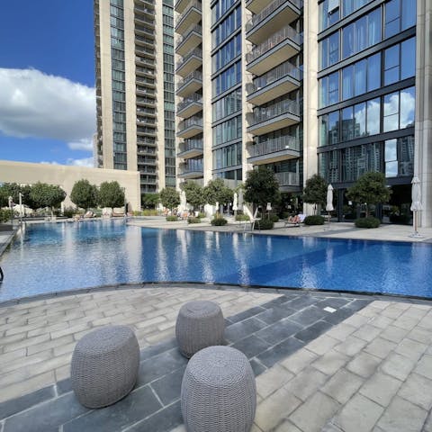 Swim lengths of the large, communal pool while gazing up at the surrounding skyscrapers